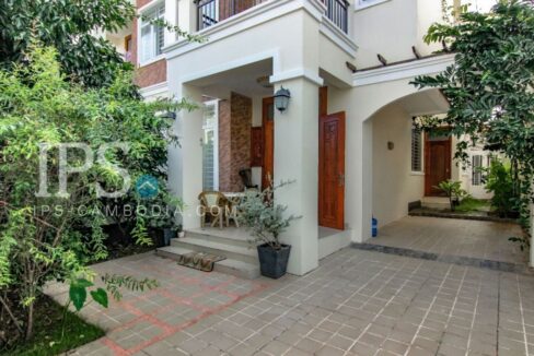 Villa for Sale in Chroy Changvar - 4 Bedrooms