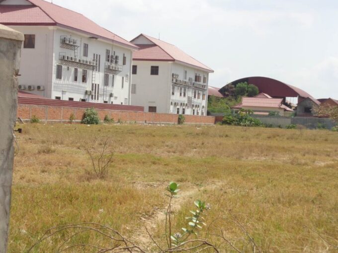 Development Land in Sen Sok