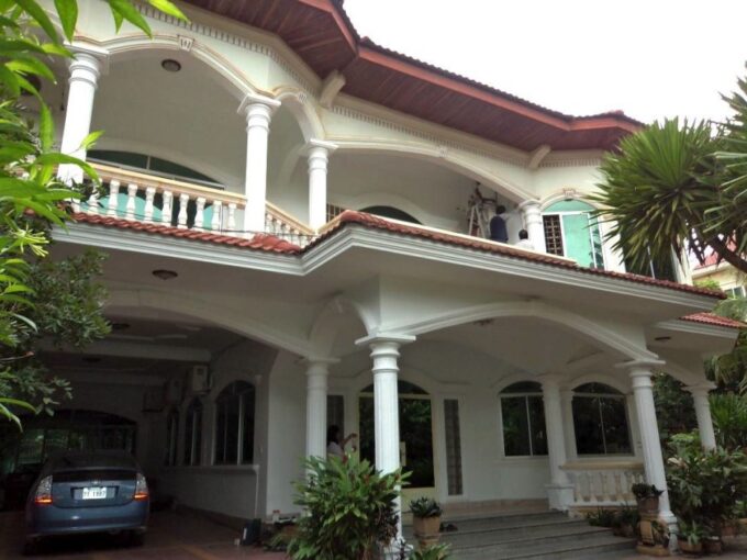 Commercial Villa in Toul Kork