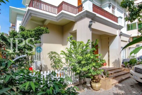 Large Villa for Rent in Toul Tompong - Five Bedrooms