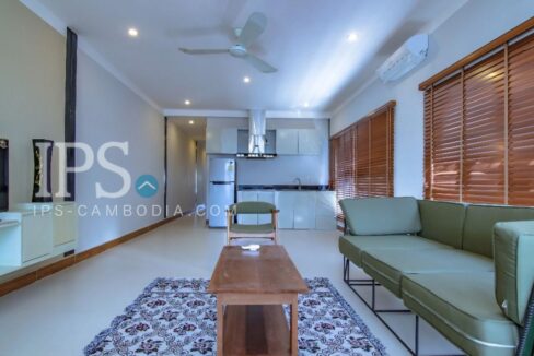 Renovated 3 Bedroom Apartment For Rent - Monourom