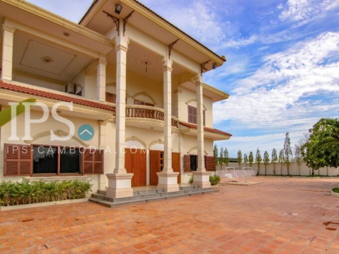 Villa for Sale in Phnom Penh Thmei - Kan Sen Sok - Five Bedrooms