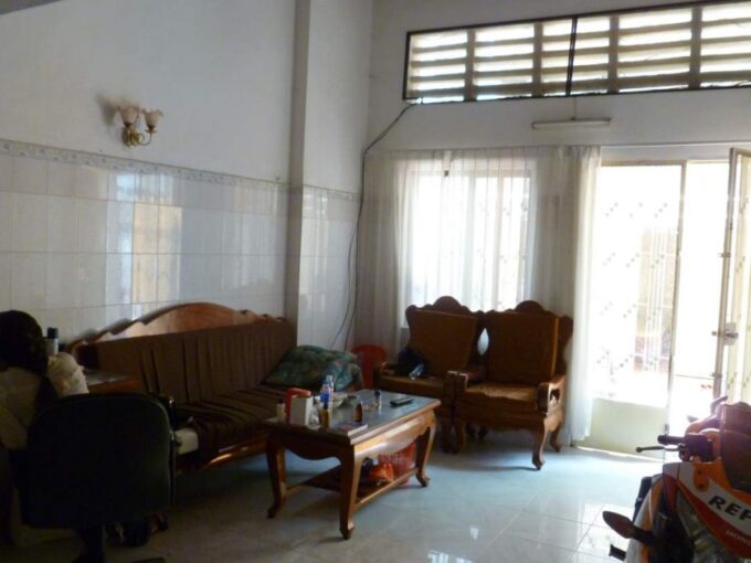 2 Bedroom Apartment in Daun Penh