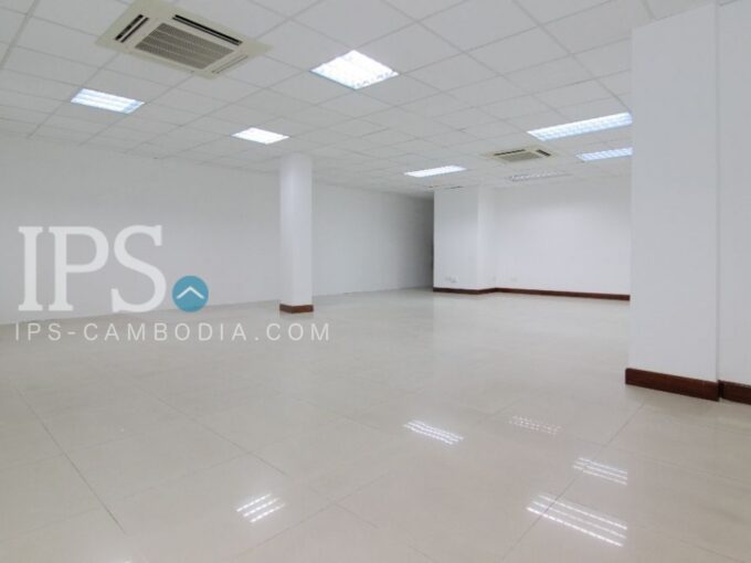 75 Sqm Office Space for Rent - 7 Makara
