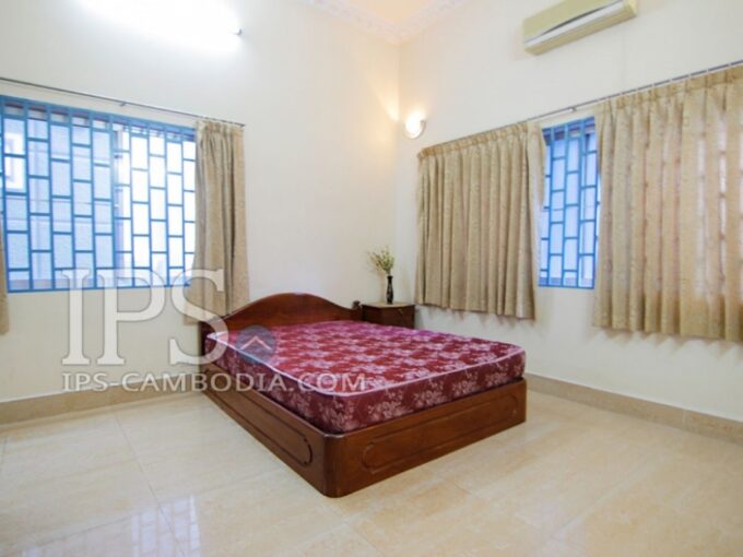 Great Location - Two Bedroom Apartment in 7 Makara For Rent
