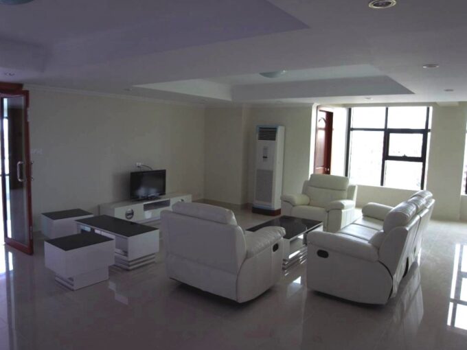 4 Bedroom Penthouse in BKK1