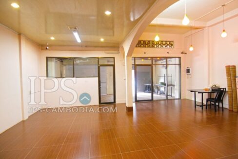 1701200621ea312c-ips-phnom-penh-shopfront-for-rent-seven-bedroom-daun-penh-1450226778-MG3630