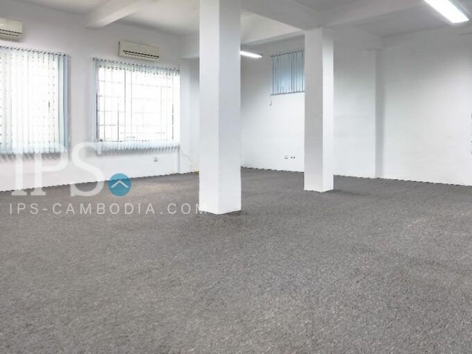 50 Sqm Office Space For Rent - BKK2