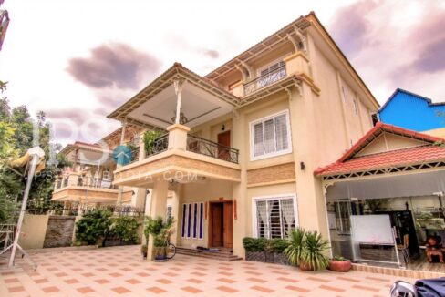 Sen Sok Villa for Rent - 8 Bedrooms