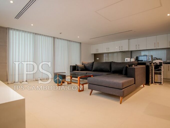 4 Bedroom Condo For Sale - Condo 240