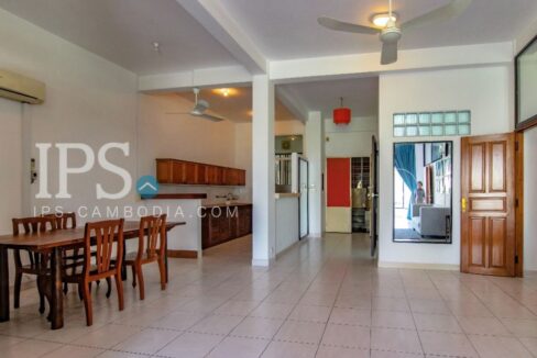 Daun Penh  Apartment For Rent - 3 Bedrooms