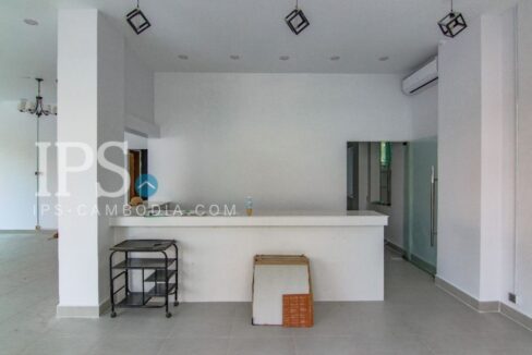 Commercial Space For Rent - Russian Market Area