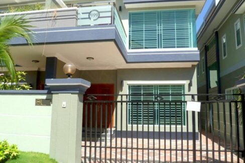 3 Bedroom Villa in Boeung Tumpun
