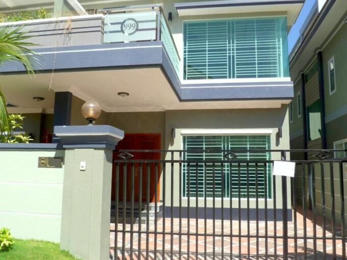 3 Bedroom Villa in Boeung Tumpun