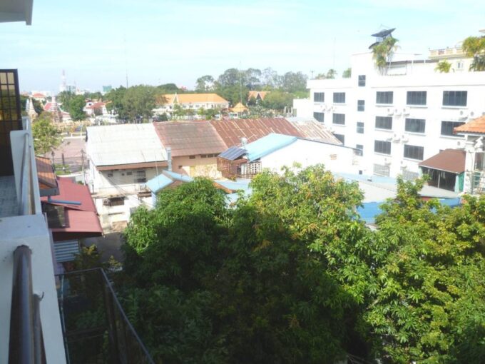 1 Bedroom Apartment in Duan Penh