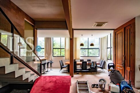 6 Bedroom Townhouse For Rent - Tonle Bassac