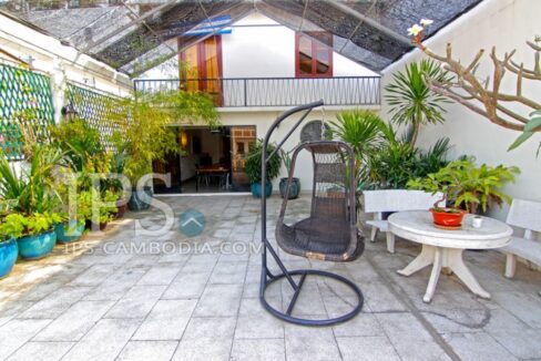 Apartment For Rent in Phnom Penh - Four Bedrooms in  Daun Penh