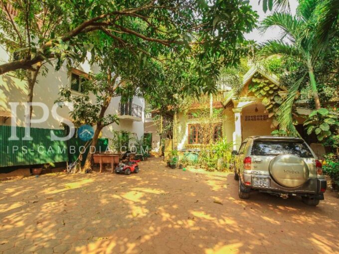 4 Bedrooms Villa for Rent in Siem Reap