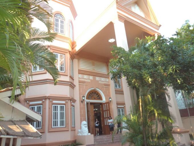 3 Bedroom Villa in BKK1