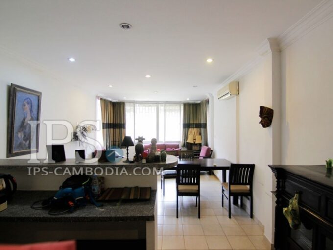 Townhouse For Rent - Five Bedrooms in Phnom Penh