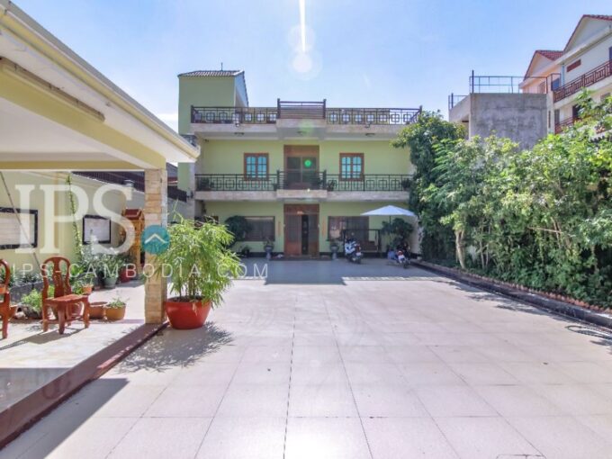 Commercial Townhouse For Rent - Russey Keo
