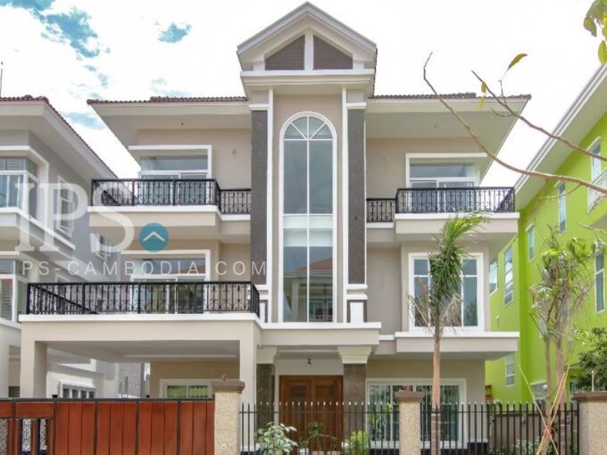 5 Bedroom Villa For Rent - Tonle Bassac