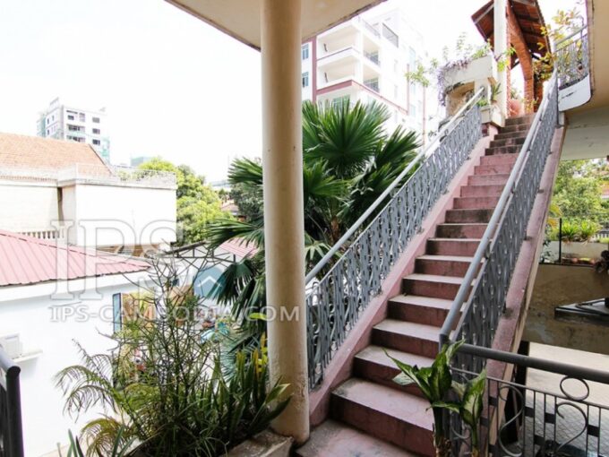 Large Balcony Apartment for Rent in BKK1- Two Bedrooms