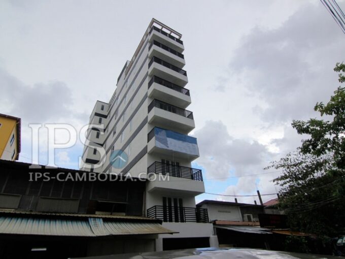 15 Unit Apartment Building For Rent