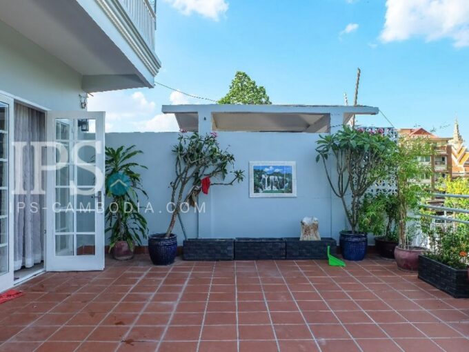 3 Bedroom Apartment For Rent - Tonle Bassac