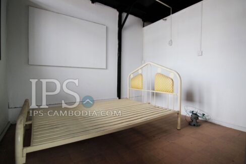 Ten Bedroom Apartment For Sale - Daun Penh