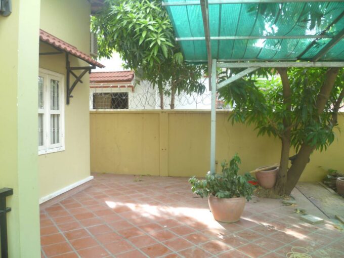 One Bedroom Villa for rent near Russian Market