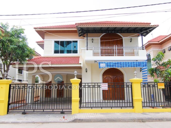 3 Bedroom Villa For Rent-Tonle Bassac