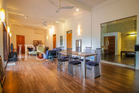 Two Bedroom French Colonial Apartment For Rent
