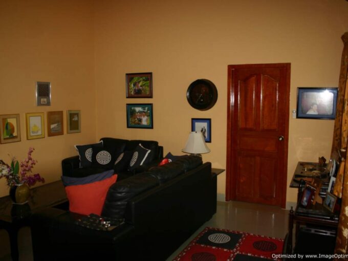 4 Bedroom Townhouse in Sen Sok