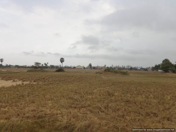 Development Land in Porsenchey