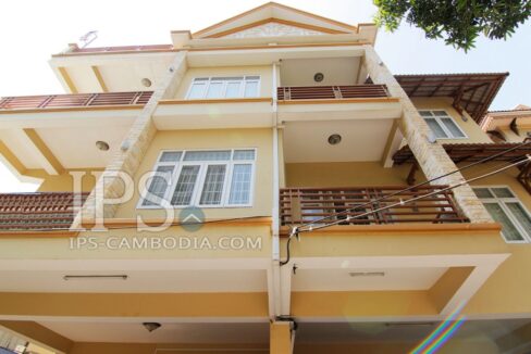 Nine Bedroom Villa  in Toul Tum Poung For Rent