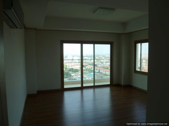 Phnom Penh Real Estate Apartment For Sale - 279 sqm.
