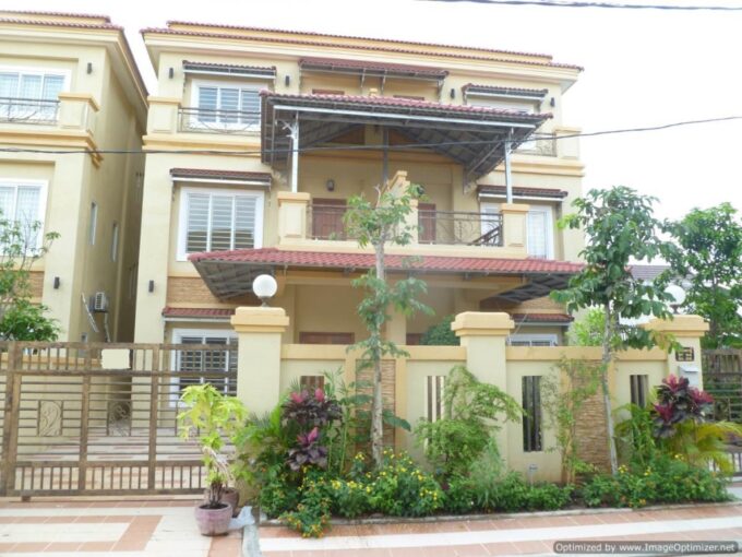 Townhouse in Russey Keo For Sale