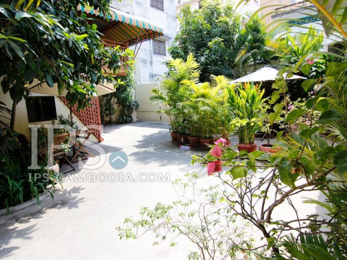 Ground Floor One Bedroom Apartment for Rent in Phnom Penh- Daun Penh