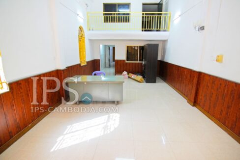 Three Bedroom ApartmentFlat in Phnom Penh