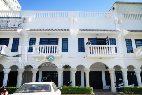 17051119055c403a-ips-hotel-for-rent-in-sihanoukville-eight-bedrooms-1454377763-11