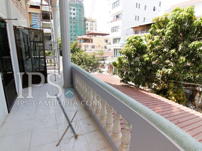 Commercial Townhouse for Rent in Phnom Penh -Ten Bedrooms