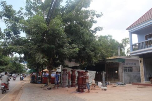 Commercial Building with Apartments for Rent in Siem Reap - National Museum