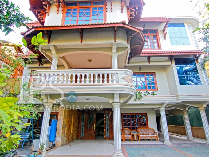 Ten Bedroom Villa For Rent in Phnom Penh