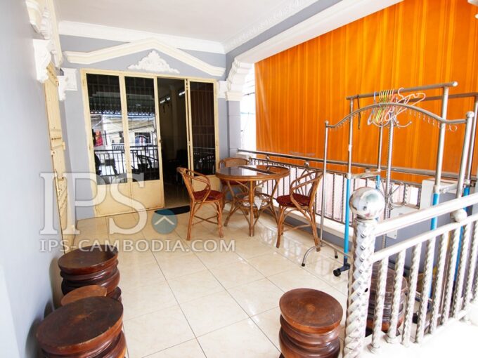 Comfortable Two Bedroom Apartment for Rent in Phnom Penh - Daun Penh