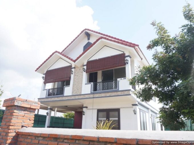 5 Bedroom House For Sale - Svay Dangkum