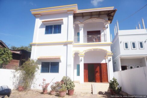 Six Bedroom Villa for Rent in Siem Reap