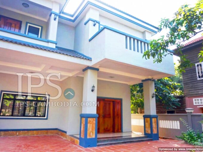 Villa For Rent in Siem Reap - Five Bedrooms