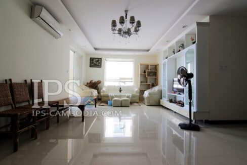 Phnom Penh Apartment for Rent in Tonle Bassac - Three Bedrooms