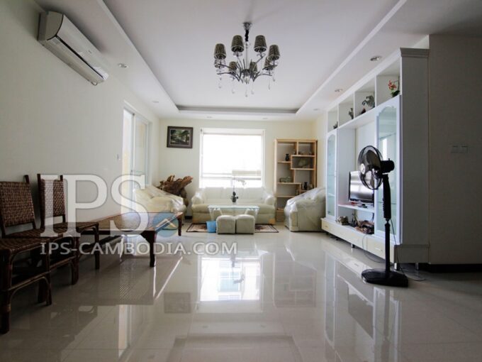 Phnom Penh Apartment for Rent in Tonle Bassac - Three Bedrooms